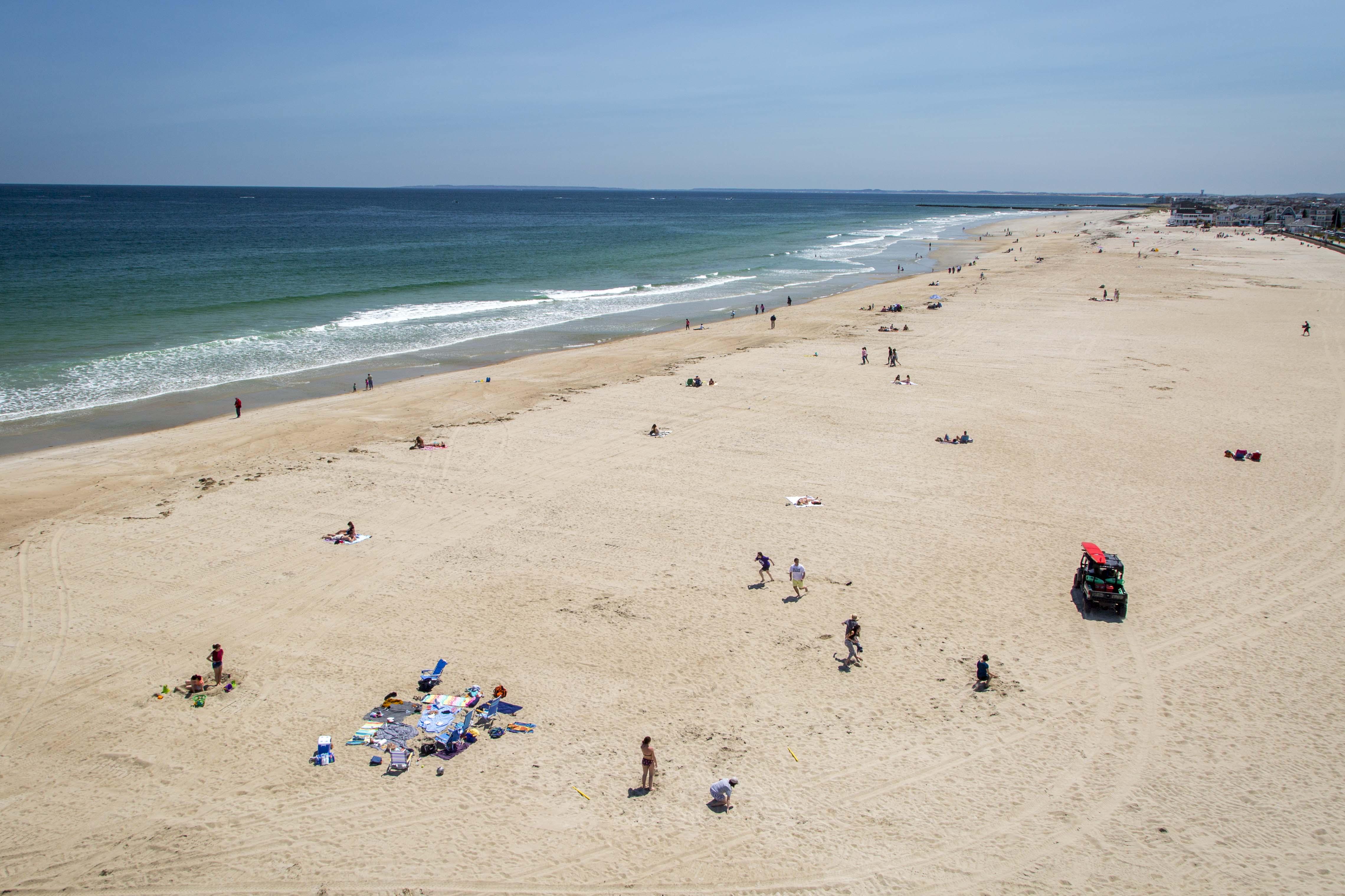 Sun, Sand, and Serenity:  Your Escape Awaits at New Hampshire's North Hampton State Beach